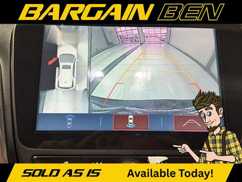 Used 2018 Chevrolet Equinox Premier image 24