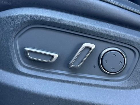 Used 2022 Rivian R1T Launch Edition image 18