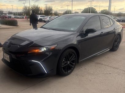 Used 2025 Toyota Camry SE