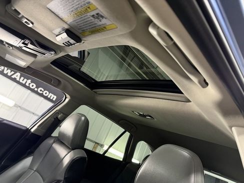 Used 2021 Subaru Outback Limited image 19