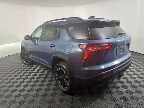 New 2026 Chevrolet Equinox RS w/ Convenience Package III FWD image 10