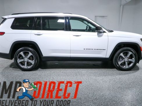 Used 2023 Jeep Grand Cherokee L Limited w/ Luxury Tech Group II AWD/4WD image 6