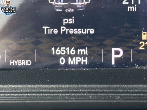 Used 2024 Jeep Wrangler Unlimited AWD/4WD image 23