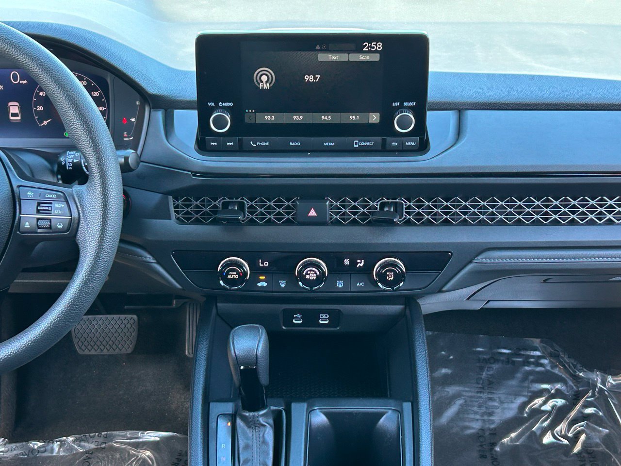 Used 2024 Honda Accord LX image 17