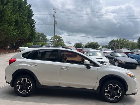 Used 2013 Subaru Crosstrek 2.0i Premium AWD/4WD image 4