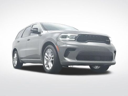 Used 2024 Dodge Durango GT image 32