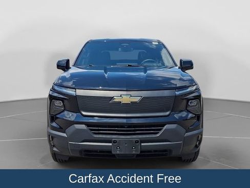 Used 2024 Chevrolet Silverado EV W/T AWD/4WD image 2