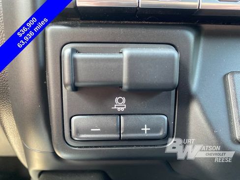Used 2021 Chevrolet Silverado 1500 LT Trail Boss w/ Convenience Package II AWD/4WD image 29