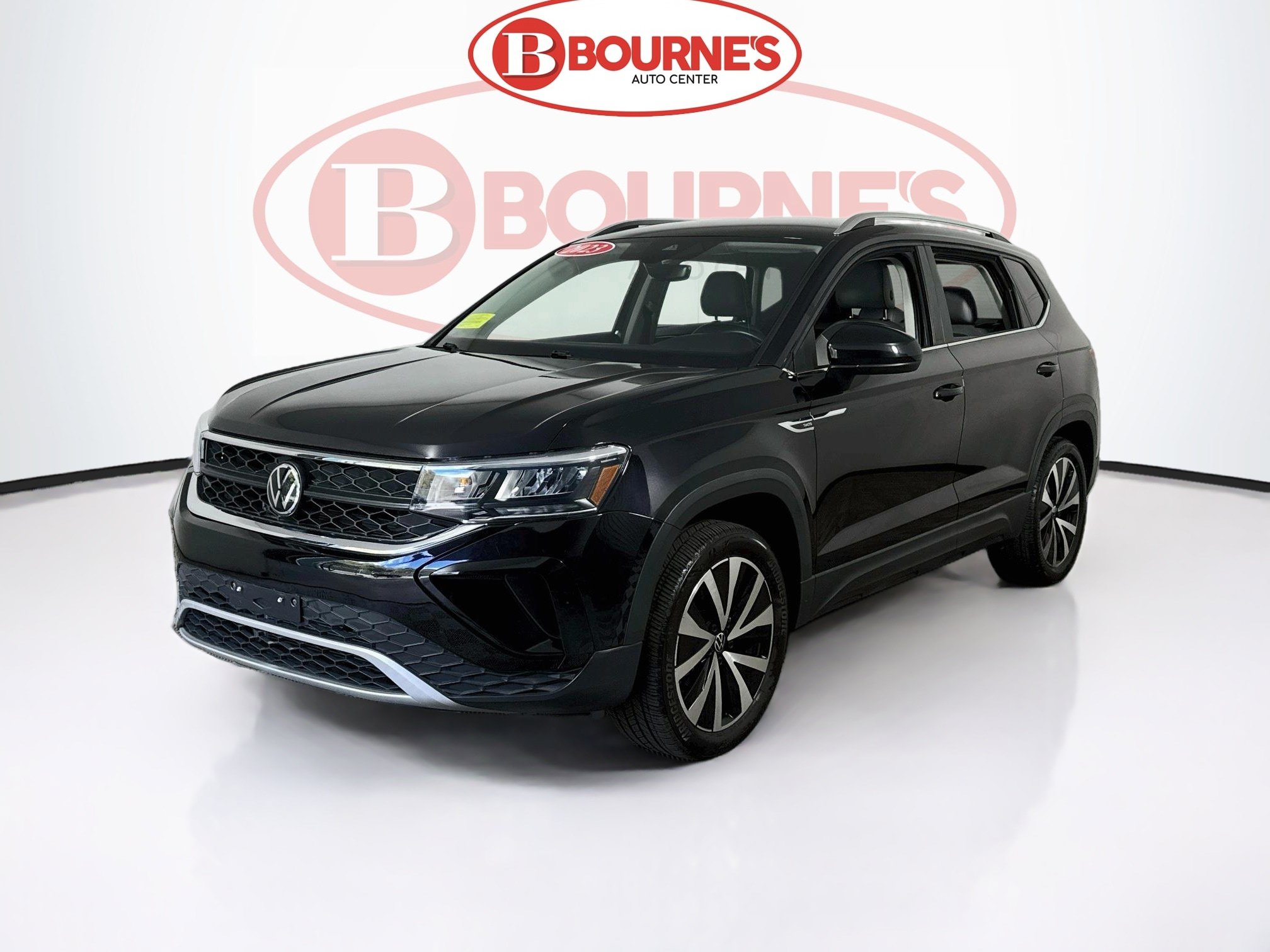 Used 2023 Volkswagen Taos SE AWD/4WD image 6
