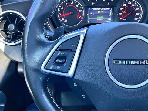 Used 2020 Chevrolet Camaro LT image 10