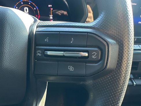Used 2023 Chevrolet Colorado Trail Boss w/ Advanced Trailering Package AWD/4WD image 21
