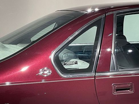 Used 1995 Chevrolet Impala SS image 32