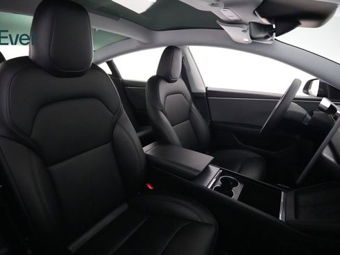 Used 2025 Tesla Model 3 Long Range RWD image 22