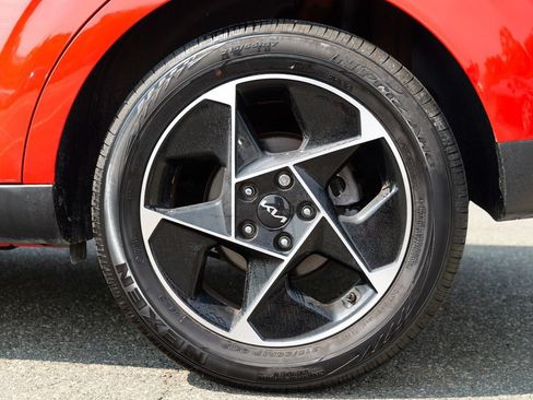 Used 2023 Kia Soul EX FWD image 14