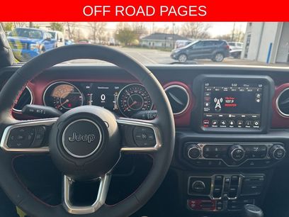 Used 2023 Jeep Gladiator Rubicon w/ Cold Weather Group