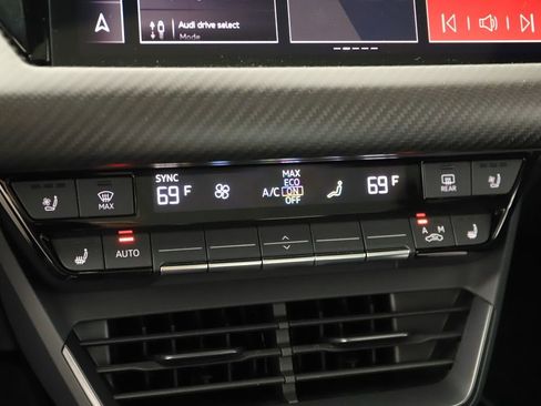 New 2026 Audi RS e-tron GT performance AWD/4WD image 26
