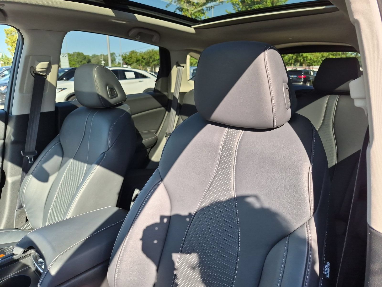 Used 2023 Acura RDX w/ Technology Package FWD image 14