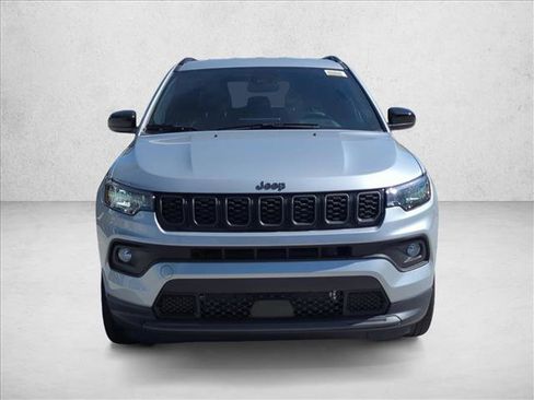 New 2026 Jeep Compass Latitude image 5