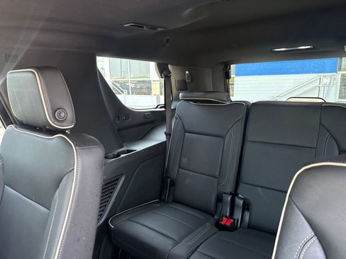 Used 2023 Chevrolet Tahoe Premier w/ Max Trailering Package AWD/4WD image 12