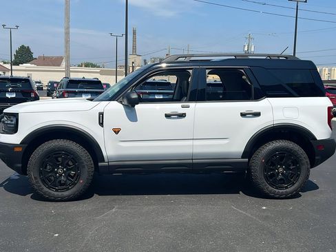 New 2025 Ford Bronco Sport Badlands w/ Sasquatch Badlands Package AWD/4WD image 8