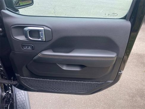 Used 2024 Jeep Wrangler Sahara w/ Technology Group image 38