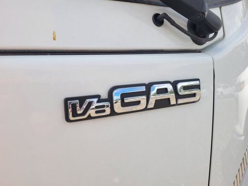 New 2024 Chevrolet Low Cab Forward image 9