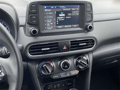 Certified 2021 Hyundai Kona SEL Plus image 18