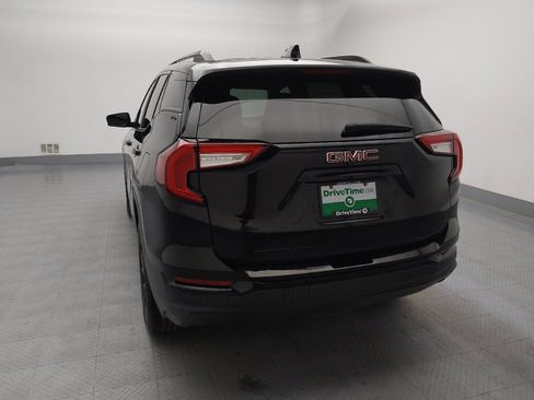 Used 2024 GMC Terrain SLE w/ Elevation Edition image 6