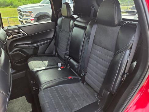 Used 2024 Mitsubishi Outlander SE Black Edition AWD/4WD image 21