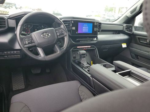 Used 2026 Toyota Tundra SR AWD/4WD image 9