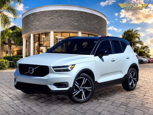 Used 2019 Volvo XC40 T5 R-Design AWD/4WD image 1