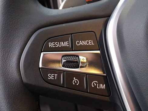 Used 2020 BMW 330i xDrive 330i xDrive w/ Convenience Package image 17