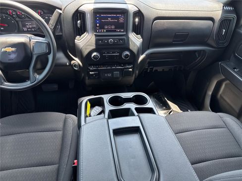 Used 2024 Chevrolet Silverado 2500 Custom w/ Custom Value Package AWD/4WD image 15