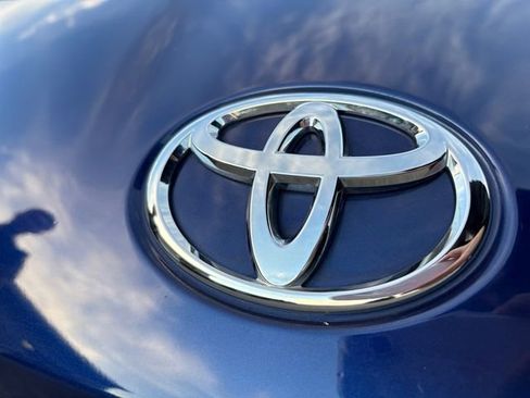 Used 2018 Toyota 86 RWD image 30
