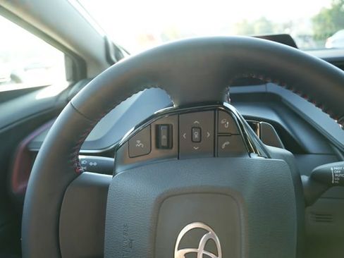 Used 2026 Toyota Prius Plug-In Hybrid FWD image 26