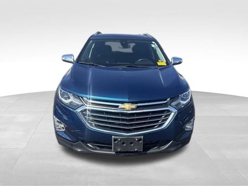Used 2021 Chevrolet Equinox Premier FWD image 2