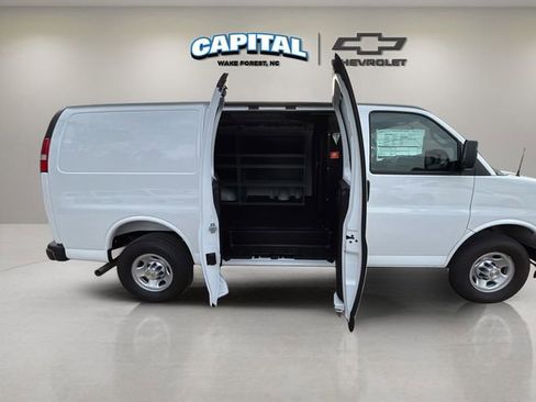 New 2025 Chevrolet Express 2500 w/ Driver Convenience Package image 18
