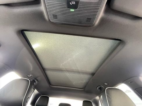 New 2026 Volkswagen Atlas Cross Sport SEL Premium R-Line image 15