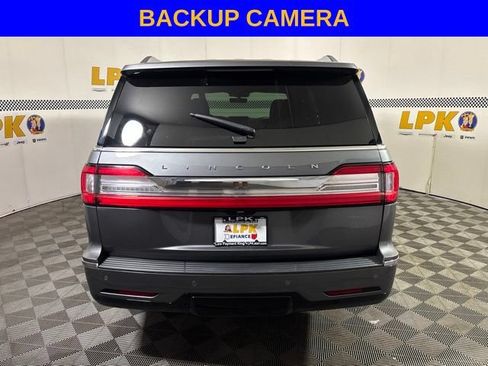 Used 2021 Lincoln Navigator Reserve AWD/4WD image 4