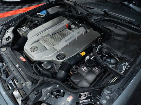 Used 2005 Mercedes-Benz E 55 AMG Sedan image 56