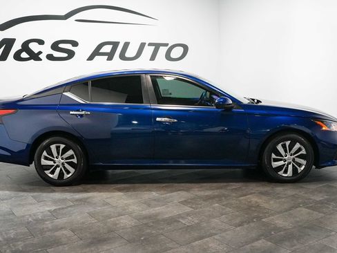 Used 2022 Nissan Altima 2.5 S FWD image 6