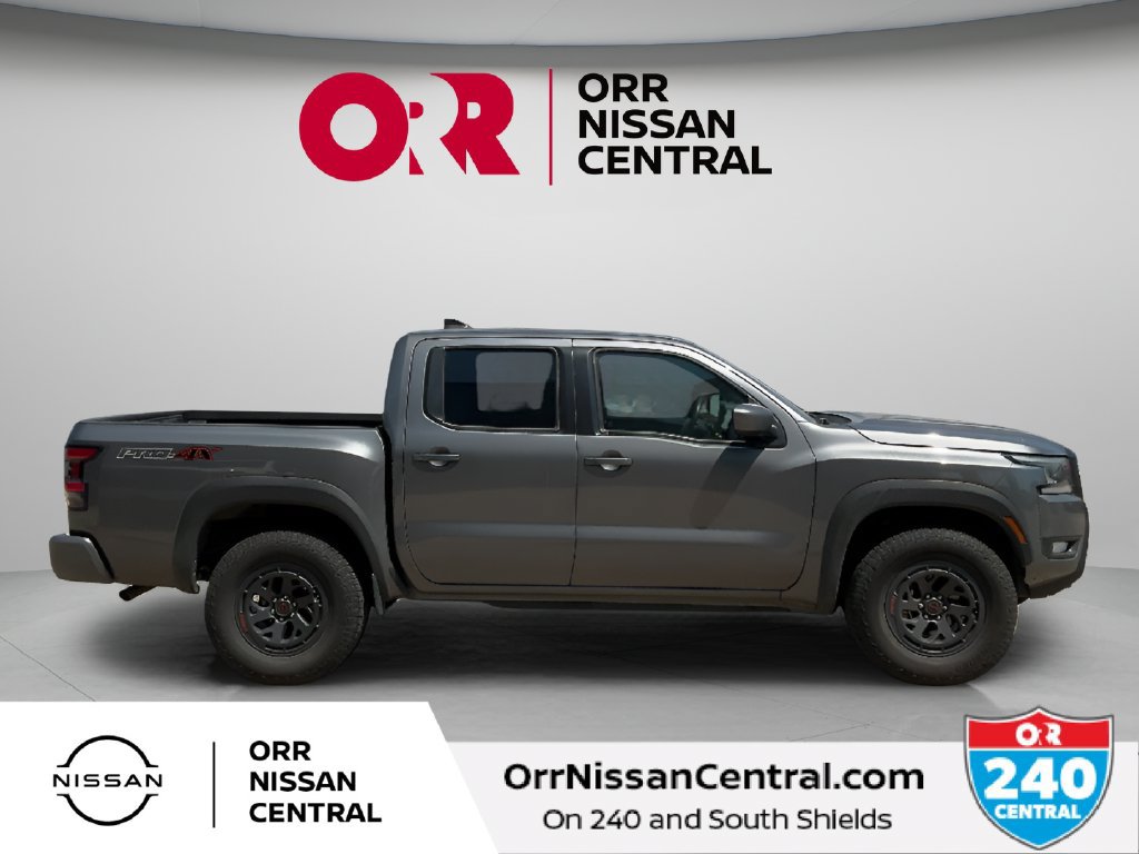 Used 2026 Nissan Frontier PRO-4X AWD/4WD image 4