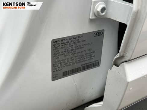 Used 2025 Audi Q3 2.0T Premium image 41