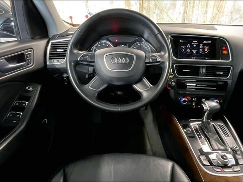 Used 2017 Audi Q5 2.0T Premium w/ Audi MMI Navigation Plus image 5