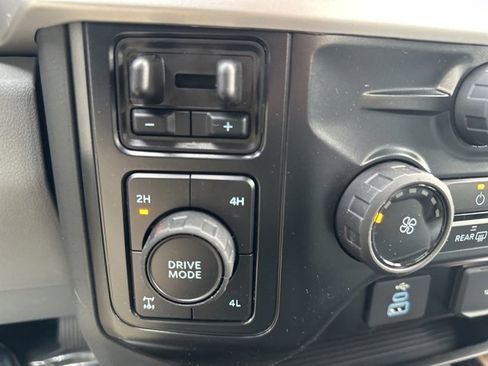 New 2026 Ford F350 XLT w/ FX4 Off-Road Package image 21