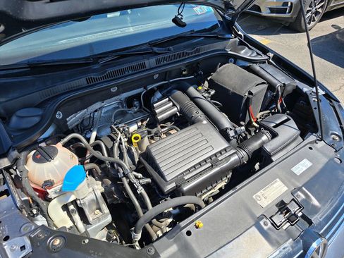 Used 2016 Volkswagen Jetta SE image 32