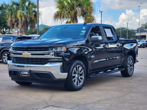 Used 2020 Chevrolet Silverado 1500 LT w/ Texas Edition RWD image 3