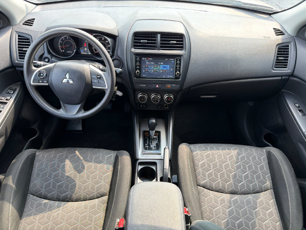 Used 2024 Mitsubishi Outlander Sport LE AWD/4WD image 27