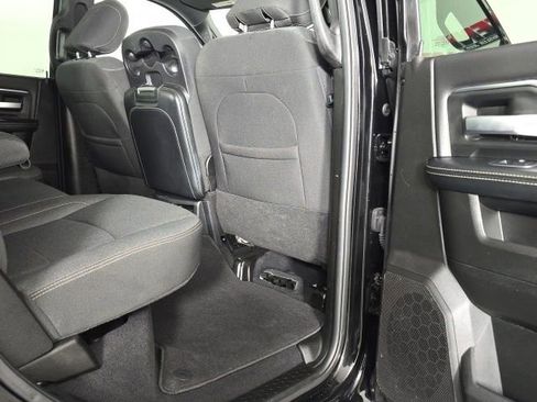 Used 2024 RAM 2500 Big Horn w/ Safety Group image 27