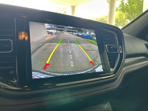 Certified 2023 Dodge Durango GT image 9